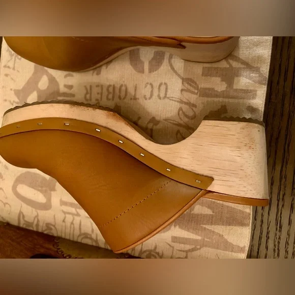 LOFT Leather/Wood Clogs - Picture 3 of 12